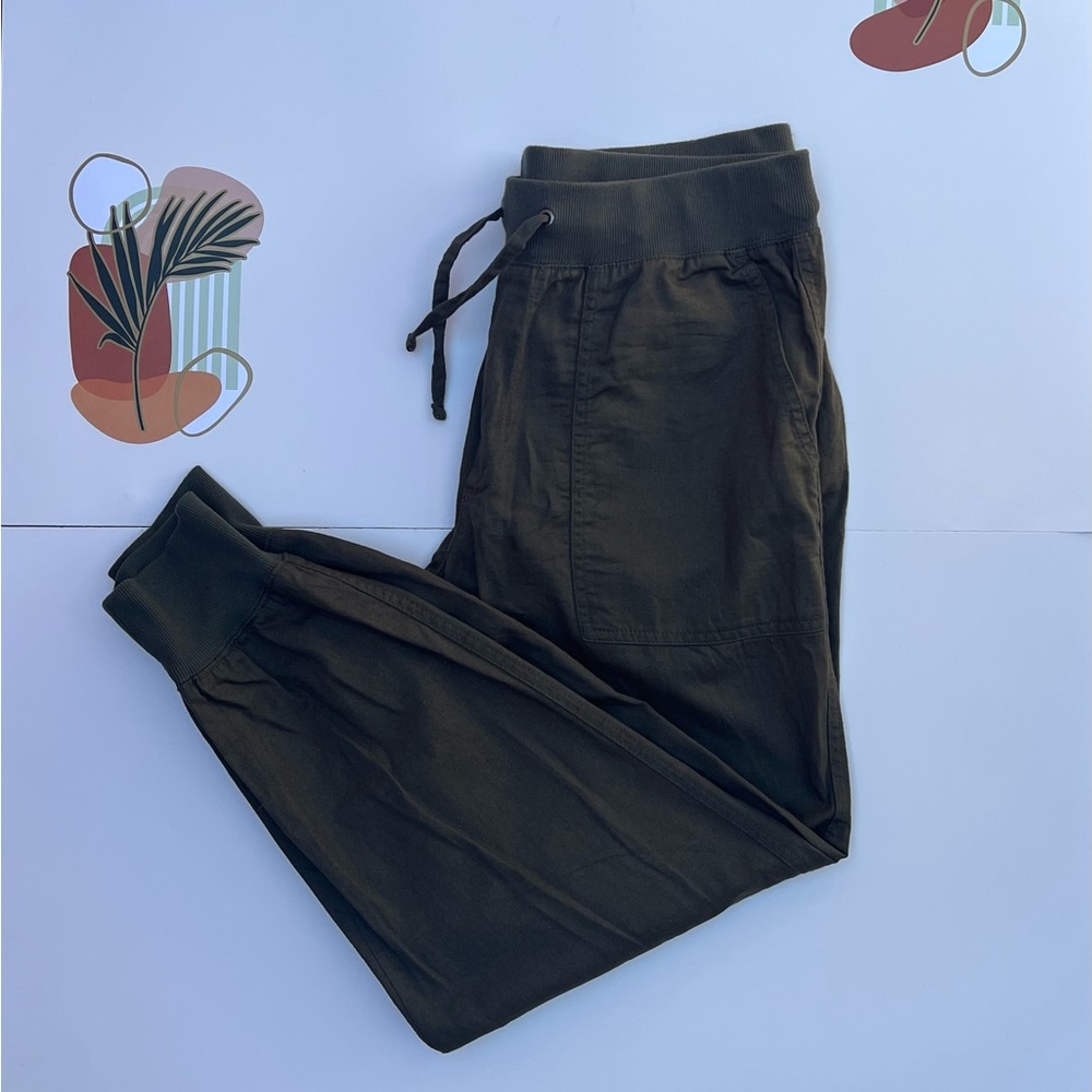 Gap Green Pants